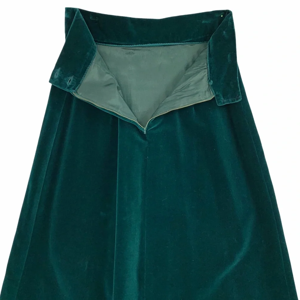 Vintage Italian Made Heavy Weight Green Velvet Skirt Custom Hand Painted Leaves